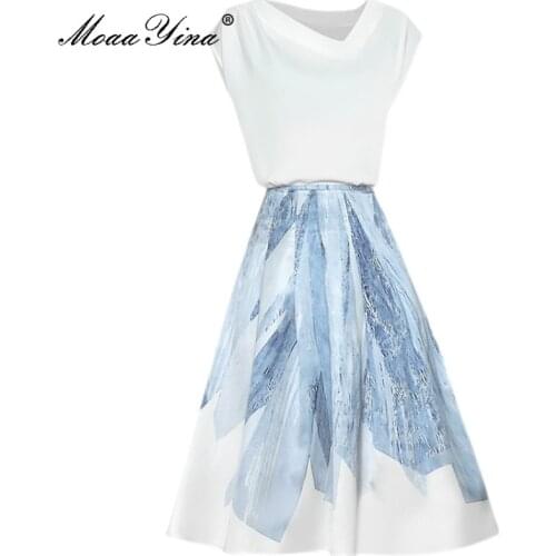 MoaaYina Fashion Runway Summer Skirts Suit Womens Loose Short sleeve T-Shirts and High waist Blue Print Midi Skirt 2 Pieces Set
