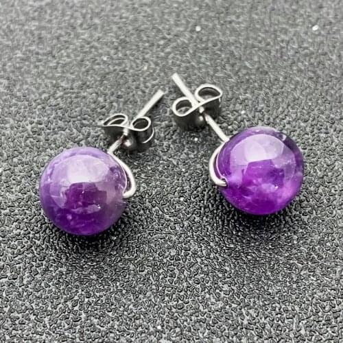 YIHUGMBO Stud Earrings