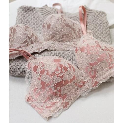 Winter underwear suit womens wire free lace bra anti-sagging gather receive the breast thin bralette large size sexy lingerie