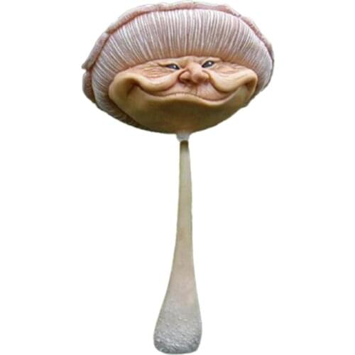 Miniature Happy Mushrooms Resin Statue with Old Women Face Garden Yard Lawn Decor TS2 Yard Garden Decor