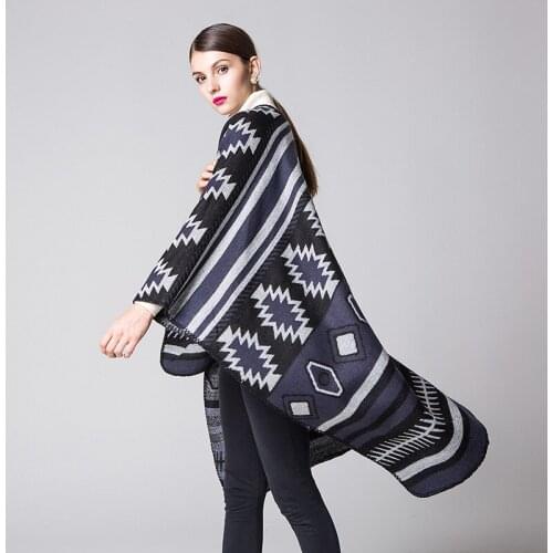 New design 430g Thickening femme Autumn Winter warm fashion cloak poncho 130*150CM /Gray/ Red/Navyblue tippet travel shawl