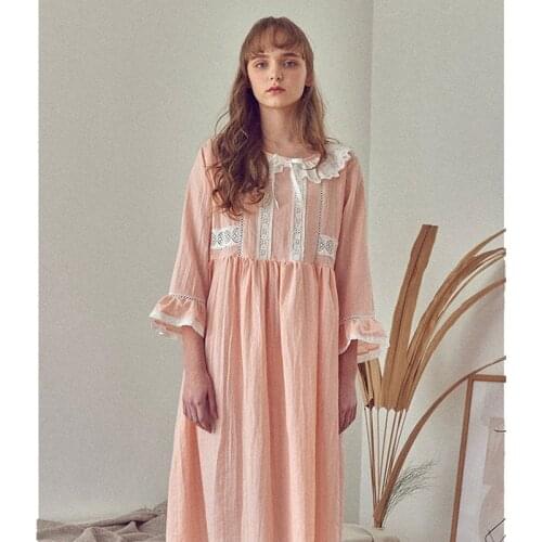 2 Colors Women Lolita Sleepwear Princess Dress Vintage Loose Hollow out Lace Nightgown Sleepshirts.Lady Girls Nightdress Nightie