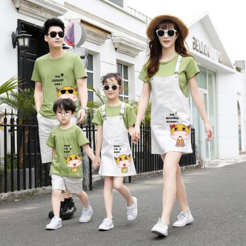 2pcs family matching clothes sets mother father daughter son kids baby T-shirt Parent-child Red Print T-shirt Short Sleeve Tops