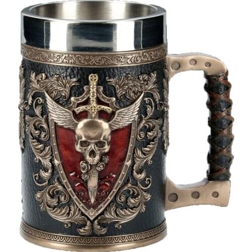 Beer Mugs Coffee Cups Viking Warrior Skull Mug With 304 Stainless Steel Resin Wine Glass Mug New Year Christmas Fans Gifts