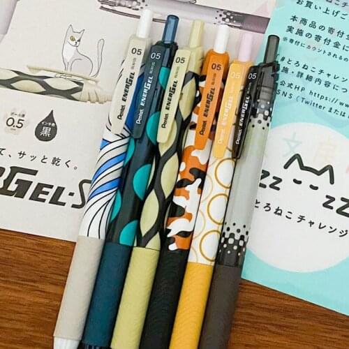 Japanese pentel limited gel pen BLN125 student test black pen quick-drying press pen cute cartoon pattern ins black pen