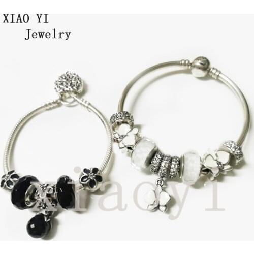 XIAOYI 2020 new 100% s925 White flower glass CLASP BRACELET and black flower glass love lock bracelet fashion classic suit