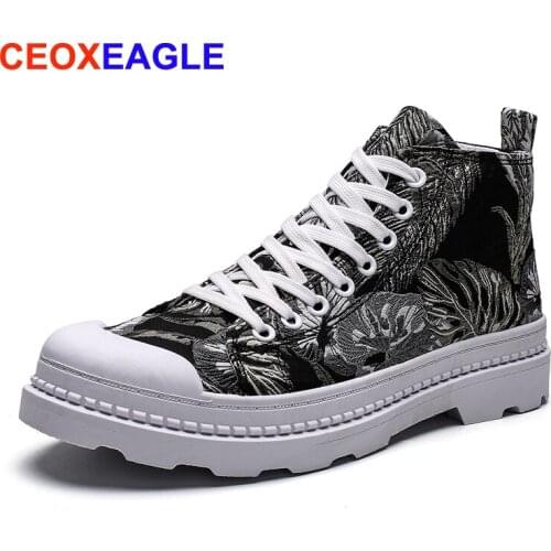 2019 New Fashion High Top Sneakers Embroid Canvas Shoes Men Casual Men Flats Basket Lace Up Trainers Chaussure Plus Sizes 39-44