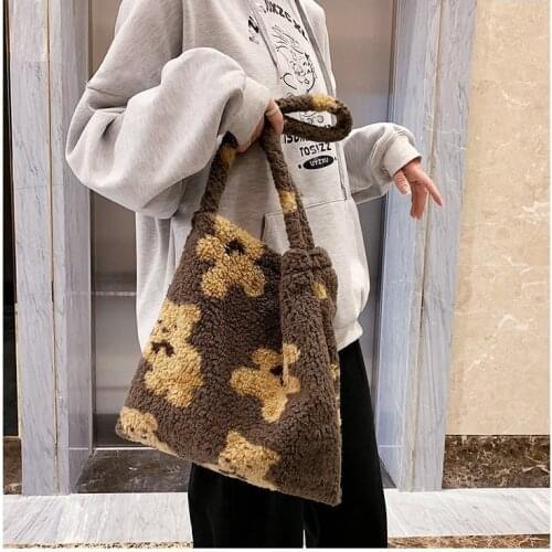 Fluffy New Winter Big Shoulder Bag For Women Leopard Zebra Print Underarm Bags Love Heart Pattern Soft Plush Warm Fur Tote Bags