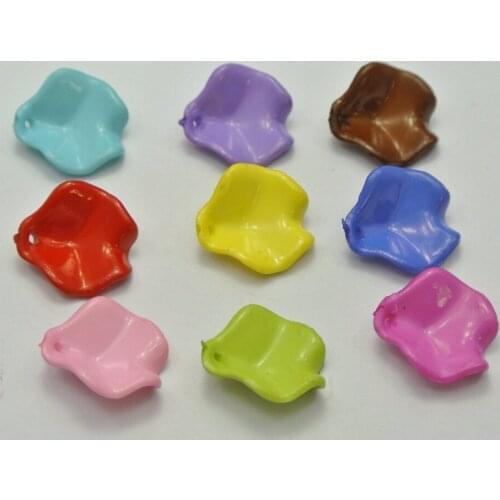 200 Mixed Bubblegum Color Acrylic Flower Petal Charm Pendants 15X15mm