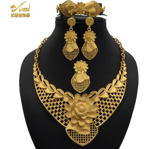 Flower Necklace Sets For Women Dubai African Gold Jewelry Set Bride Earrings Rings Indian Nigerian Wedding Jewelery Set Gift
