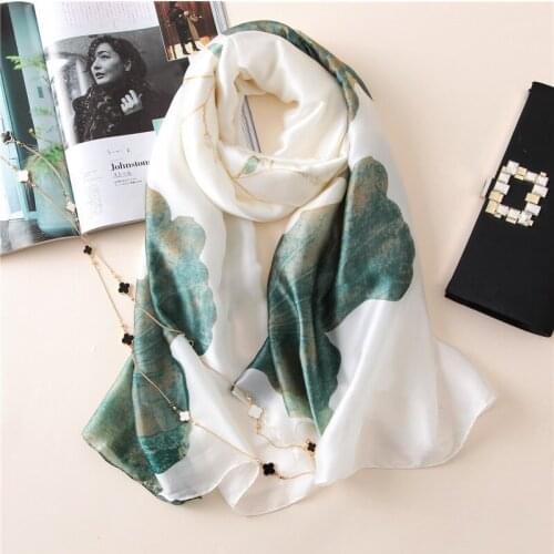 2018 new women fashion quality soft silk scarf Peacock feather printing scarves female shawls Beach cover-ups wraps silk bandana