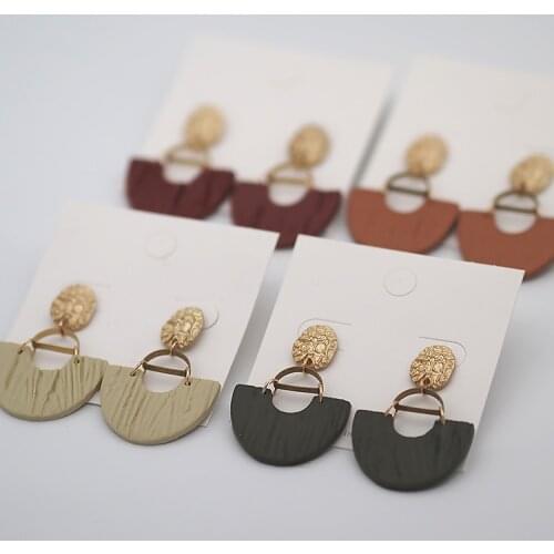 2021 Trendy Autumn Winter Polymer Clay Molded Elegant Unique Geometric Dangle Stud Pendant Statement Earring For Women Jewelry