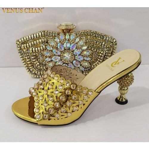 2021 Latest Mature Women Shoes Matching Bag in Gold Color Special Design High Quality Sandals for Wedding Party