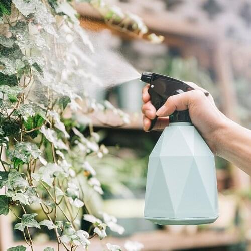 Candy-Colored Rhombus Cool Spray Pot Portable Watering Can Pneumatic Watering Pot