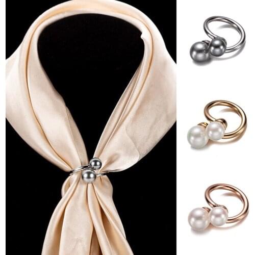 Fashion Alloy Shawl Silk Scarf Buckle Jewelry Round Pearl Ring Clip Scarf Wedding Brooch Womens Elegant Clothing Accessories