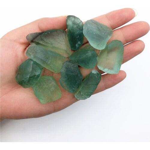 25-30mm Natural Green Fluorite Quartz Crystals Raw Gemstones Rough Irregular Reiki Healing Stones Natural Quartz Crystals