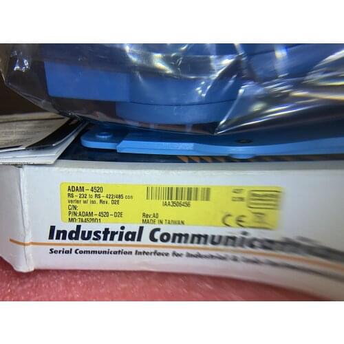 ADAM-4520-D2E RS232 to RS422 / RS485 serial converter new original