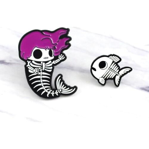 Halloween Skeleton Series Brooch Black Gown Ghost Skull Axe Fish Mermaid Bone Skull Coffin Enamel Pins