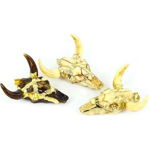 Vintage Goat Head Pendant Necklace Cow Bull Ox Head Charm Pave with Rhinestone Fashion Jewelry for Men Women Cattle Boot Barn