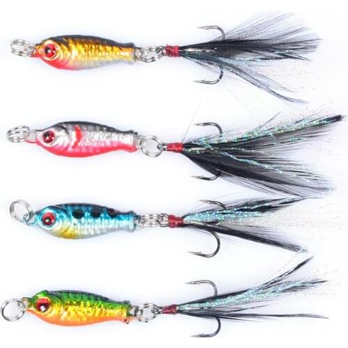 2cm Small Carp Lure 3D Eyes Artificial Alloy Baits Feather Fishing Tackle Tools