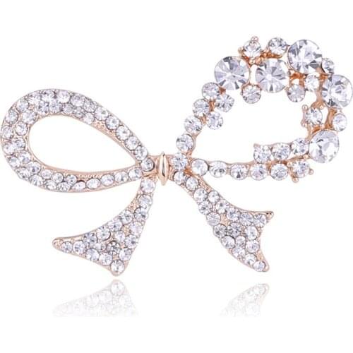 Brooch alloy diamond brooch color preserving plating high-end suit deserve to act the role of clothing accessories pins