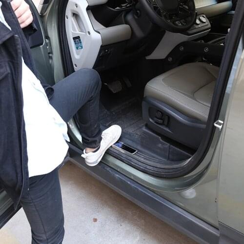 For Land Rover Defender 110 2020-21 Car styling Stainless Steel Car Door Sill Protector Plate Cover Trim Stickers Car Accessory