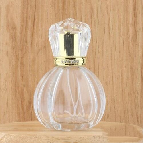 Spray Bottle 50 Ml Empty Refillable Bottles Portable Perfume Bottle Traveler Transparent Glass Spray Atomizer Clear Container