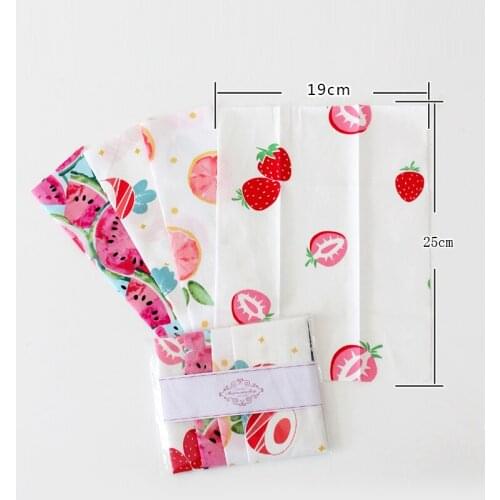Dailylike Quilting Fabric Cotton Fabric Sewing Quilting Fabrics Printed Cloth Patchwork Needlework Cartoon fabric 19*25cm 4Pcs