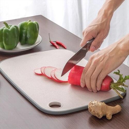 Kitchen Vegetable Fruit Pizza Chopping Wheat Staw Plastic Cutting Board