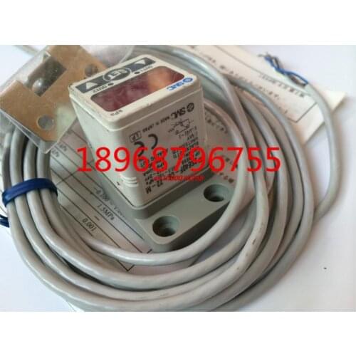 FREE SHIPPING ZSE40F-C6-22-M Pressure switch sensor