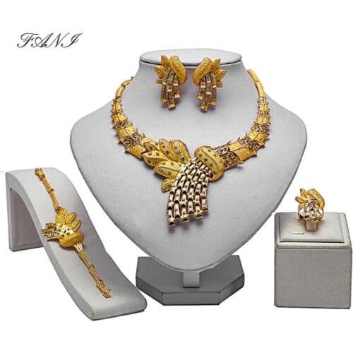 Fani 2019 Dubai Gold Jewelry Set Wholesale Nigerian Women Wedding Bridal Jewelry set fashion african beads jewelry set Wholesale
