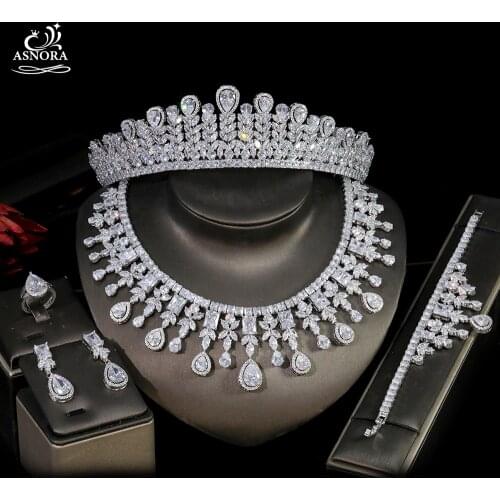 ASNORA 5-piece bridal wedding jewelry set, womens jewelry Dubai luxury elegant bridal necklace crown set