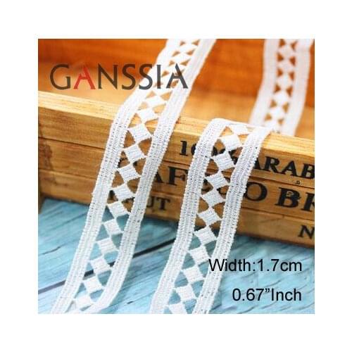 1 YARD Width: 1.7cm Quality Cotton Lace Trim Ivory White for Fabric Dress Decoration Clothes Crafts(SS-2190)