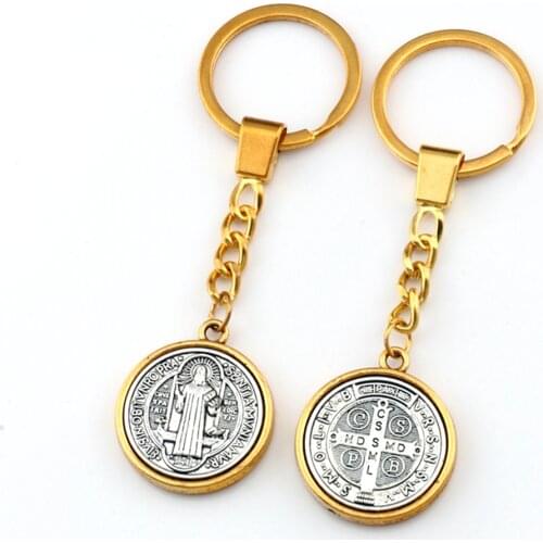 10pcs/lots Keychain Saint St Benedict Cross Medal Charms Pendants Key Ring Travel Protection DIY Jewelry A-557f