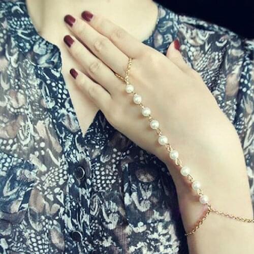 Elegant Women Simulation Pearl Bracelet Fashion Multi-layer Crystal Summer Beach Finger Chain Gold Color Bracelet Gift Jewelry