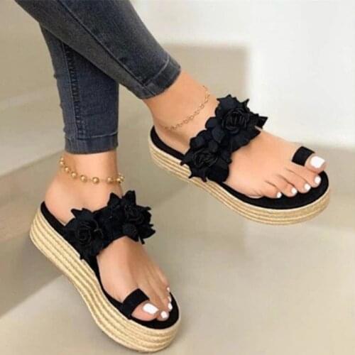 Women Soft Slip Sandals Summer Casual Daily Flower Slip On Platform Sandals Thick Bottom Outdoor Beach Slippers Chaussure Femme