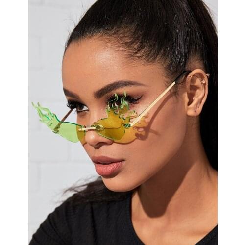 2021 Sexy New Vintage Red Sunglasses Women Fashion Brand Designer Mirror Small Frame Cateye Sun Glasses for Female Shades UV400