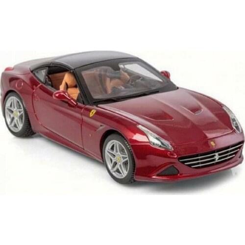 Bburago 1:18 Signature Series Ferrari California T Closed Top Diecast Car Model New in Box