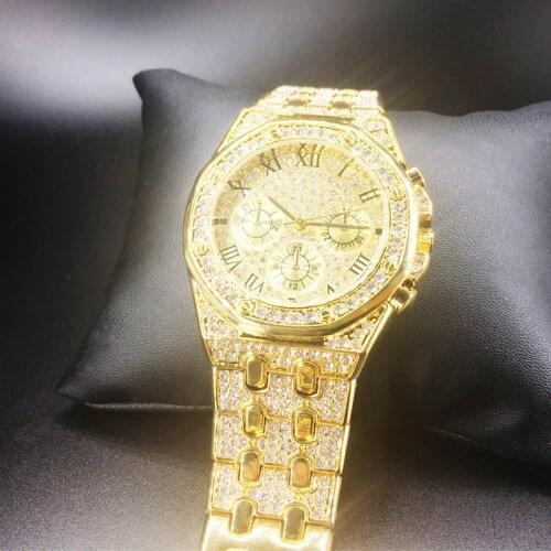 Hip Hop Men Watches Top Brand Luxury Iced Out Watch Gold Diamond Watch for Men Quartz Wristwatch Waterproof Relogio Masculino