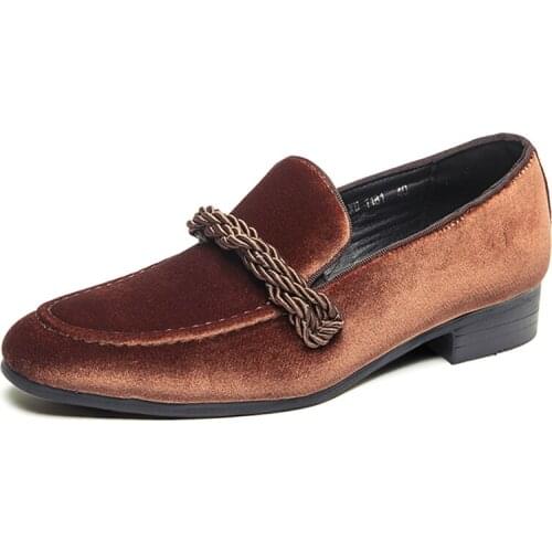 New Men Dress Shoes Men Wedding Fashion Office Footwear High Quality Fashion Velvet Comfy Men Formal Shoes Brand Men flats Shoes