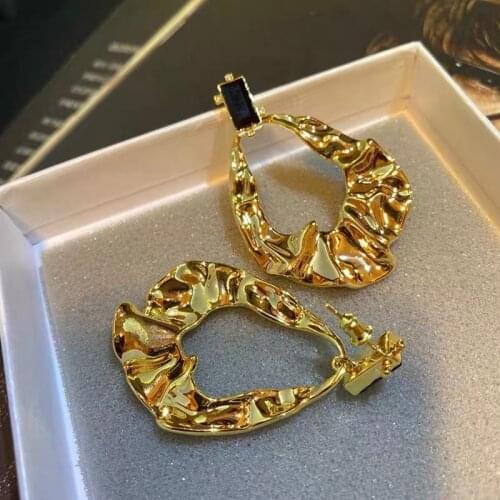 Niche exaggerated metal curved surface irregular fold earrings large drop earrings bright earrings women