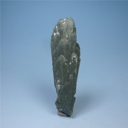 Inner Mongolia natural backbone green crystal stone mineral crystals teaching specimens Kistler mineral crystal column