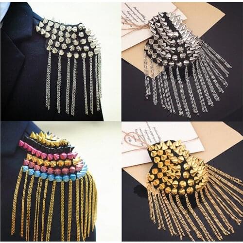 2pcs rivet three-dimensional European and American nightclubs vintage rivets brooch Punk pointed cone rivets tassels