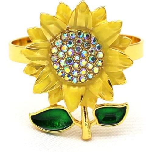 Metal Spring Sunflower Flower Napkin Ring Western Food Tabletop Decorations Hotel Cocktail Party Family Holiday Party Supplies
