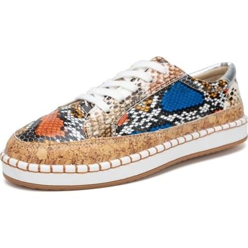 Woman Flat Slip On Casual Shoes Women Sneakers Platform Ladies Fashion Snake Veins Prints Female Comfortable Plus Size Footwear