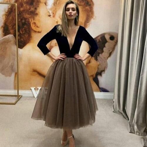 Weilinsha Black Sexy DeepV Neck Prom Gowns 3/4 Long Sleeve Evening Party Gowns Tulle Ankle Length Party Dresses