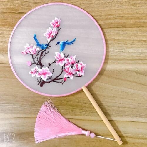 Chinese style hand embroidered round fan classic double sided half palace fan Suzhou embroidery round fan female craft fan