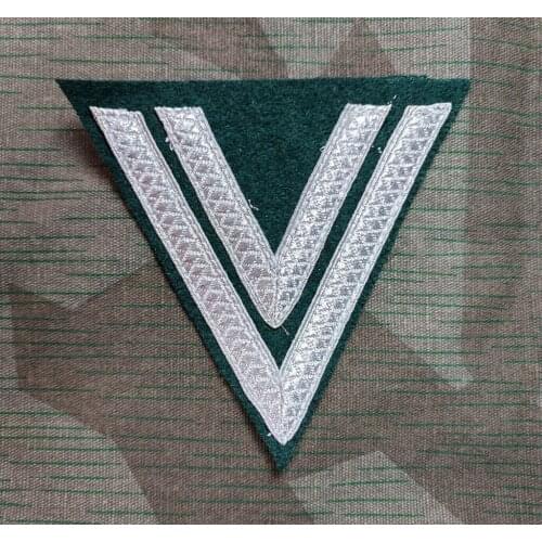 WWII GERMAN HEER OBERGEFREITER LESS THAN 6 YEARS SERVICE SLEEVE RANK PATCH