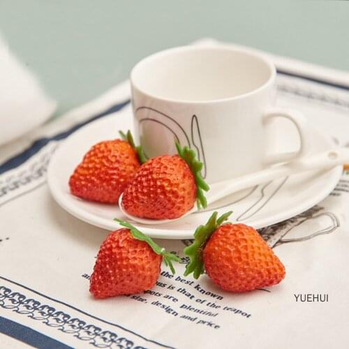 High Imitation Artificial Fake Fruit PVC Material Artifical Strawberry Fruit&artificial Plastic Fake Simulated Strawberry 5pcs