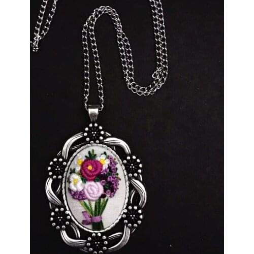 Elif Kolye 006 Nakış Özel Tasarım Tüm Kıyafetlerinize Çok Yakışacak Uzun Zincirli Rahat Takılabilir Tarzınızı Yansıtın